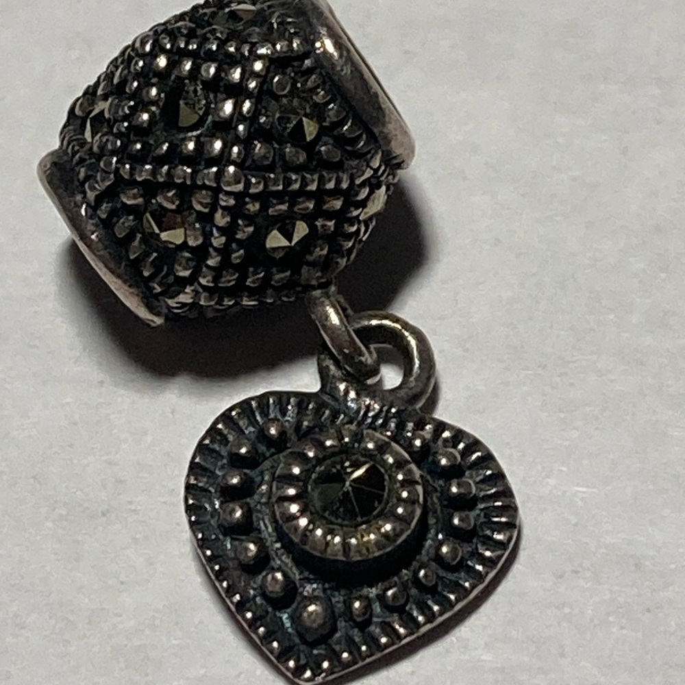 Marcasite Heart pendant Vintage Sterling silver 925 ale pendant/charm